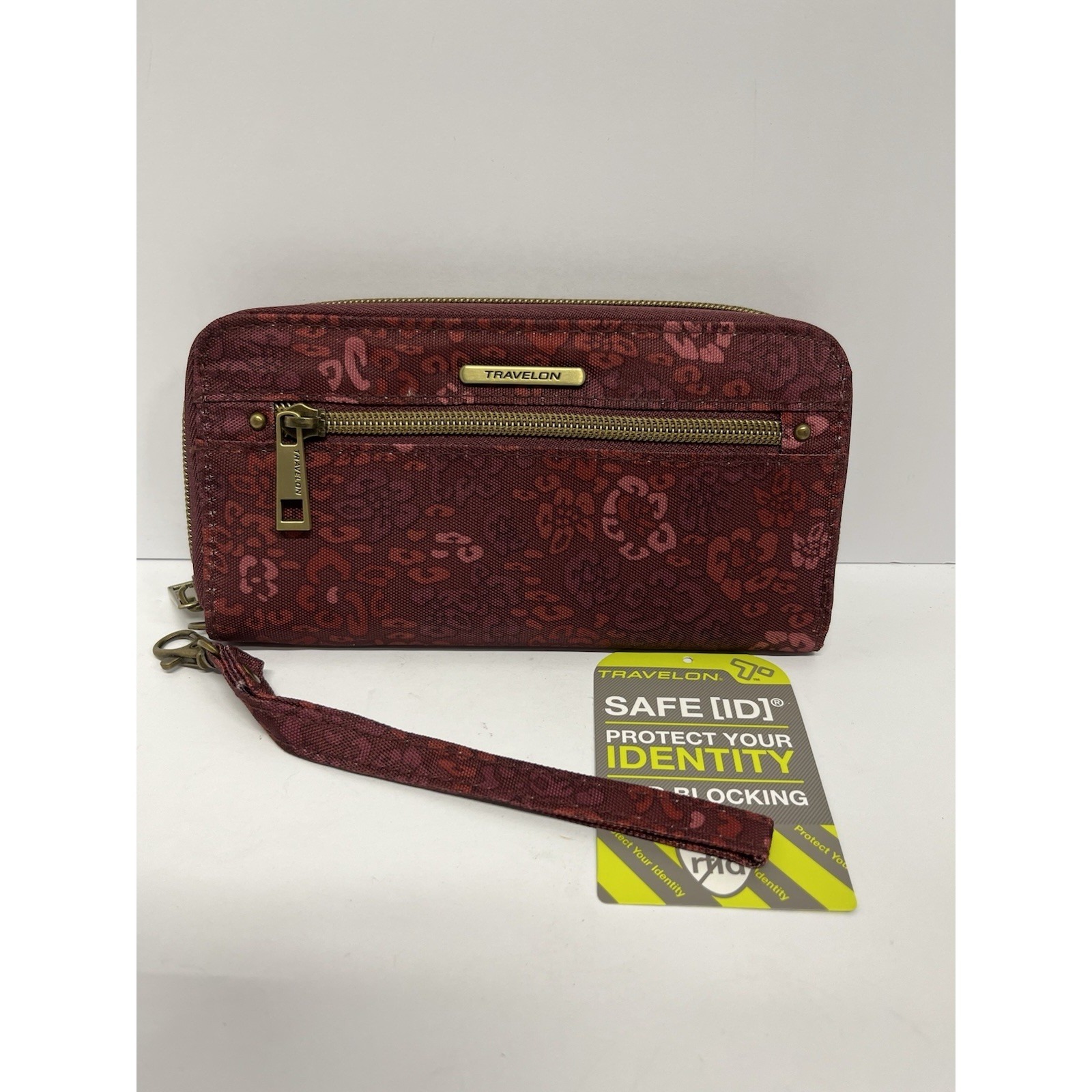 Travelon Rfid Blocking Wallet Wristlet Red Burgundy Floral Zip Organizer Nwt